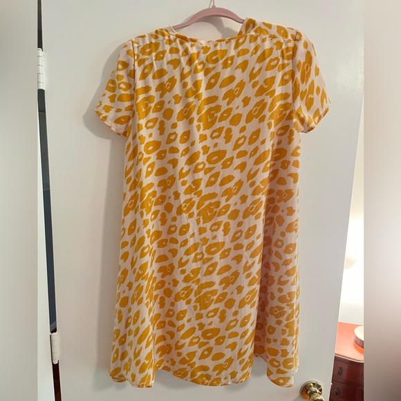 ICHI new with tags yellow leopard dress. Satin feel. Short sleeves. - Picture 3 of 3
